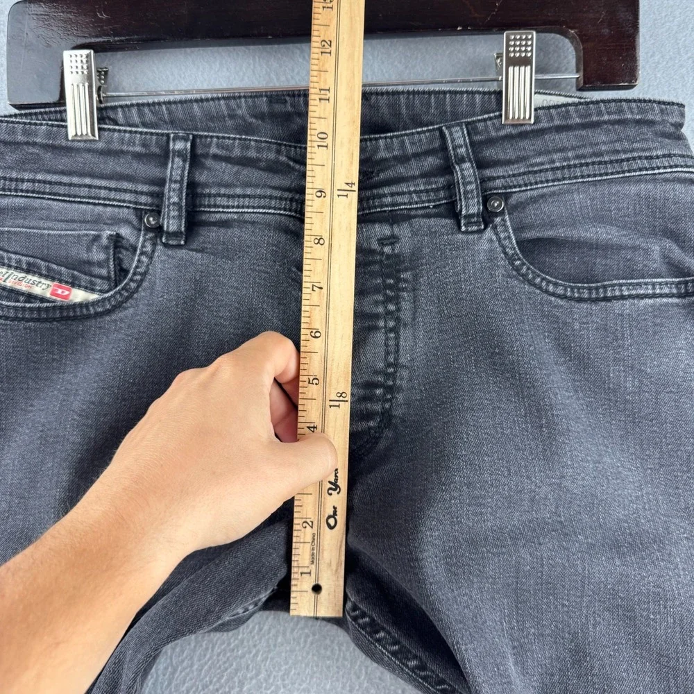 Levis Jeans Mens 32x30 Sleenker Slim Skinny Fit Black Denim Stretch
